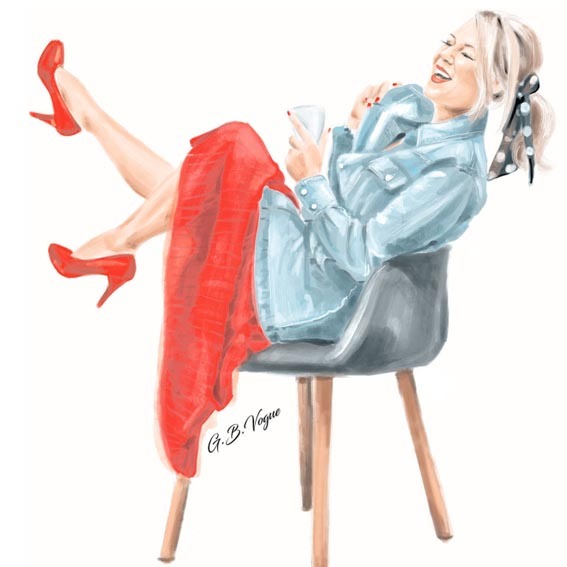 Smějící se žena na židli.